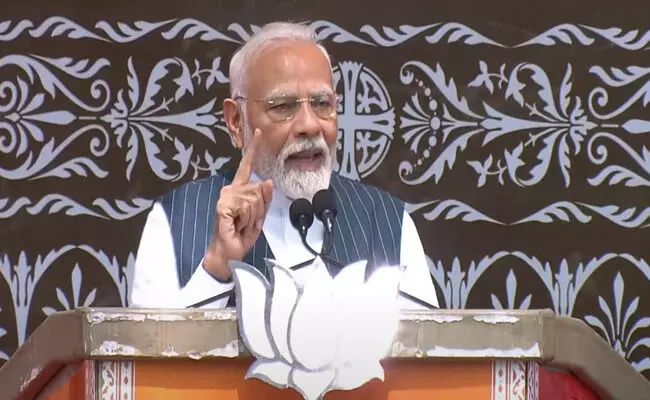 ಎನ್‌ಸಿ, ಪಿಡಿಪಿ, ಕಾಂಗ್ರೆಸ್ ಜಮ್ಮುಕಾಶ್ಮೀರದಲ್ಲಿ ಭಯೋತ್ಪಾದನೆಯನ್ನು ಪ್ರೋತ್ಸಾಹಿಸುತ್ತಿದೆ : ಚುನಾವಣಾ ಪ್ರಚಾರ ಸಭೆಯಲ್ಲಿ ನರೇಂದ್ರ ಮೋದಿ ಆರೋಪ