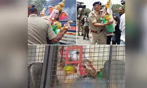 FACT CHECK  |  ಬೆಂಗಳೂರಿನ ಟೌನ್ ಹಾಲ್ ಮುಂದೆ ನಡೆದ ಪ್ರತಿಭಟನೆಯ ಚಿತ್ರವನ್ನು ಮಂಡ್ಯದ್ದು ಎಂದು ಸುಳ್ಳುಸುದ್ದಿ ಹರಡಿದ ಬಿಜೆಪಿ, ಬಲಪಂಥೀಯರು