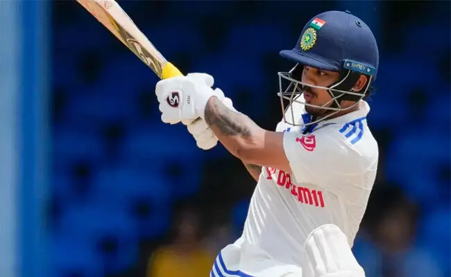 ದುಲೀಪ್ ಟ್ರೋಫಿಯಲ್ಲಿ ಶತಕ ಬಾರಿಸಿ ಆಯ್ಕೆಗಾರರ ಗಮನ ಸೆಳೆದ ಇಶಾನ್ ಕಿಶನ್