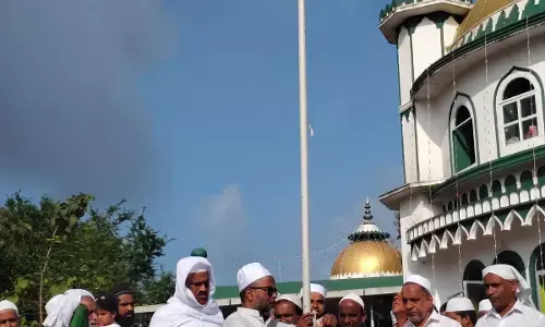 ಮಂಜನಾಡಿ ಕೇಂದ್ರ ಜುಮಾ ಮಸೀದಿಯಿಂದ ಮೀಲಾದ್ ರ್‍ಯಾಲಿ