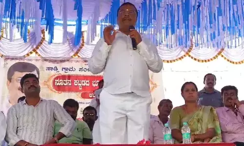 ಧರ್ಮಸ್ಥಳ ಗ್ರಾಮಾಭಿವೃದ್ಧಿ ಸಂಸ್ಥೆಯಿಂದ ಶೇ.40ರಷ್ಟು ಬಡ್ಡಿ ವಸೂಲಿ ಮೂಲಕ ಮಹಿಳೆಯರ ಶೋಷಣೆ: ಶಾಸಕ ಪಿ.ಎಂ.ನರೇಂದ್ರಸ್ವಾಮಿ ಆರೋಪ