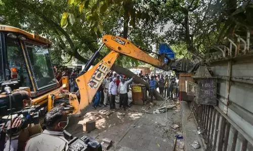 ಅನುಮತಿಯಿಲ್ಲದೆ ಬುಲ್ಡೋಝರ್ ಕಾರ್ಯಾಚರಣೆ ಮಾಡುವಂತಿಲ್ಲ: ಸುಪ್ರೀಂಕೋರ್ಟ್ ಮಧ್ಯಂತರ ಆದೇಶ