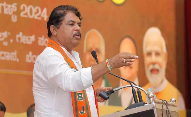 ಅದ್ಧೂರಿ ದಸರಾ, ರಾಜ್ಯ ಕಾಂಗ್ರೆಸ್‌ ಸರ್ಕಾರದ ಮತ್ತೊಂದು ಅದ್ಧೂರಿ ಹಗರಣಕ್ಕೆ ವೇದಿಕೆಯಾಗದಿರಲಿ: ಆರ್.‌ ಅಶೋಕ್‌