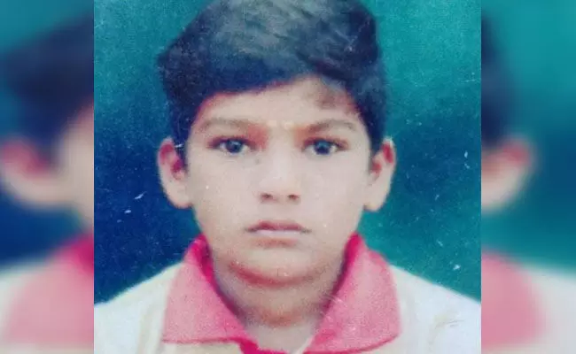 ಚಾಮರಾಜನಗರ | ಕಾಲು ಜಾರಿ ನಾಲೆಗೆ ಬಿದ್ದು ವಿದ್ಯಾರ್ಥಿ ಮೃತ್ಯು