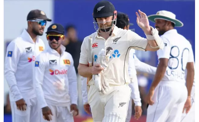 ಮೊದಲ ಟೆಸ್ಟ್: ನ್ಯೂಝಿಲ್ಯಾಂಡ್ 255/4 ಮೊದಲ ಟೆಸ್ಟ್: ನ್ಯೂಝಿಲ್ಯಾಂಡ್ 255/4