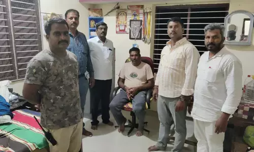 ಚಾಮರಾಜನಗರ: ಸೋಲಿಗ ಜನಾಂಗದವರಿಂದ ಲಂಚಕ್ಕೆ ಬೇಡಿಕೆ; ಅರಣ್ಯಾಧಿಕಾರಿ ಲೋಕಾಯುಕ್ತ ಬಲೆಗೆ