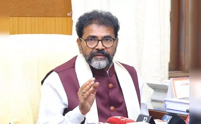 ಎಸ್‍ಸಿ-ಎಸ್‍ಟಿ ಅಭಿವೃದ್ಧಿಗೆ ಹಣ ವಾಪಸ್ ಕೊಡಿ : ಛಲವಾದಿ ನಾರಾಯಣಸ್ವಾಮಿ