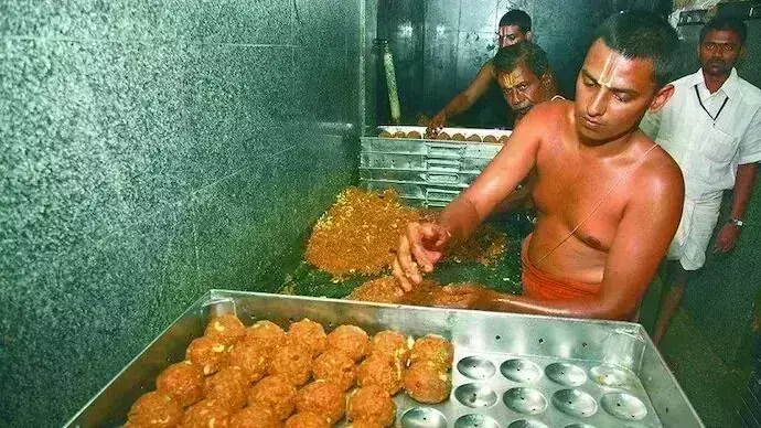 ತಿರುಪತಿ ಲಡ್ಡು ವಿವಾದ: ಪ್ರಾಣಿಜನ್ಯ ಕೊಬ್ಬು ಮಿಶ್ರಿತ ತುಪ್ಪ ಪೂರೈಸುವವರು ಯಾರು ಗೊತ್ತೇ?