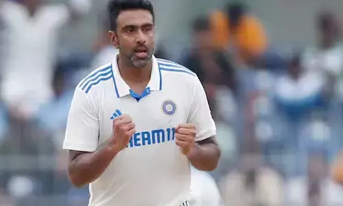 ಶೇನ್ ವಾರ್ನ್ ಅವರ 18 ವರ್ಷಗಳ ಹಳೆಯ ದಾಖಲೆ ಸರಿಗಟ್ಟಿದ ಆರ್.ಅಶ್ವಿನ್