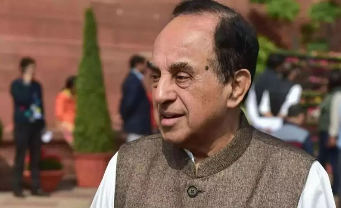 ತಿರುಪತಿ ಲಡ್ಡು ವಿವಾದ: ಸುಪ್ರೀಂಕೋರ್ಟ್ ಮೆಟ್ಟಿಲೇರಿದ ಸುಬ್ರಮಣಿಯನ್ ಸ್ವಾಮಿ ತಿರುಪತಿ ಲಡ್ಡು ವಿವಾದ: ಸುಪ್ರೀಂಕೋರ್ಟ್ ಮೆಟ್ಟಿಲೇರಿದ ಸುಬ್ರಮಣಿಯನ್ ಸ್ವಾಮಿ