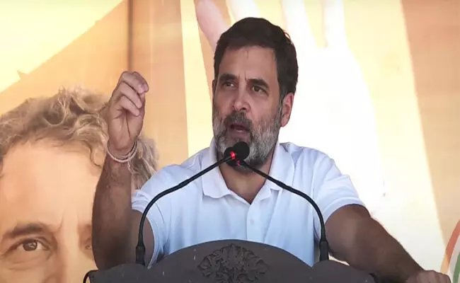 ಪ್ರಧಾನಿ ಮೋದಿ ಕೇವಲ ತನ್ನ ‘ಮನ್ ಕಿ ಬಾತ್’ ಕುರಿತು ಮಾತನಾಡುತ್ತಾರೆ, ‘ಕಾಮ್ ಕಿ ಬಾತ್’ ಅಲ್ಲ : ರಾಹುಲ್ ಗಾಂಧಿ ಪ್ರಧಾನಿ ಮೋದಿ ಕೇವಲ ತನ್ನ ‘ಮನ್ ಕಿ ಬಾತ್’ ಕುರಿತು ಮಾತನಾಡುತ್ತಾರೆ, ‘ಕಾಮ್ ಕಿ ಬಾತ್’ ಅಲ್ಲ : ರಾಹುಲ್ ಗಾಂಧಿ