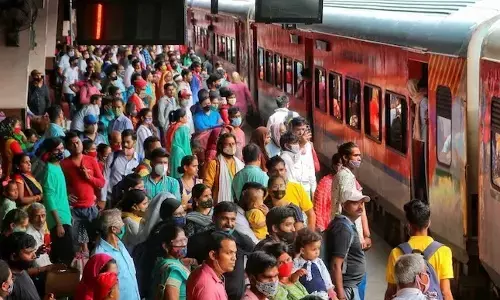 ಟಿಕೆಟ್ ರಹಿತ ಪ್ರಯಾಣಕ್ಕೆ ಕಡಿವಾಣ ಹಾಕಲು ʼಟಿಕೆಟ್-ಚೆಕ್ಕಿಂಗ್ ಡ್ರೈವ್ʼ ಆರಂಭಿಸಿದ ರೈಲ್ವೆ ಇಲಾಖೆ