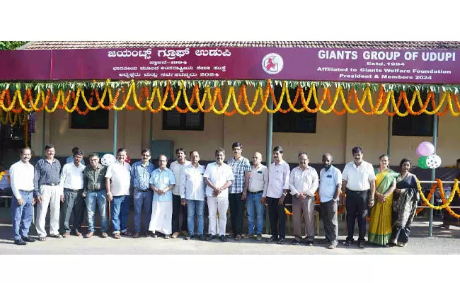 ಉಡುಪಿ ಜೈಂಟ್ಸ್ ವತಿಯಿಂದ ವಿಶಿಷ್ಟ ಸೇವಾ ಚಟುವಟಿಕೆಗಳು ಉಡುಪಿ ಜೈಂಟ್ಸ್ ವತಿಯಿಂದ ವಿಶಿಷ್ಟ ಸೇವಾ ಚಟುವಟಿಕೆಗಳು