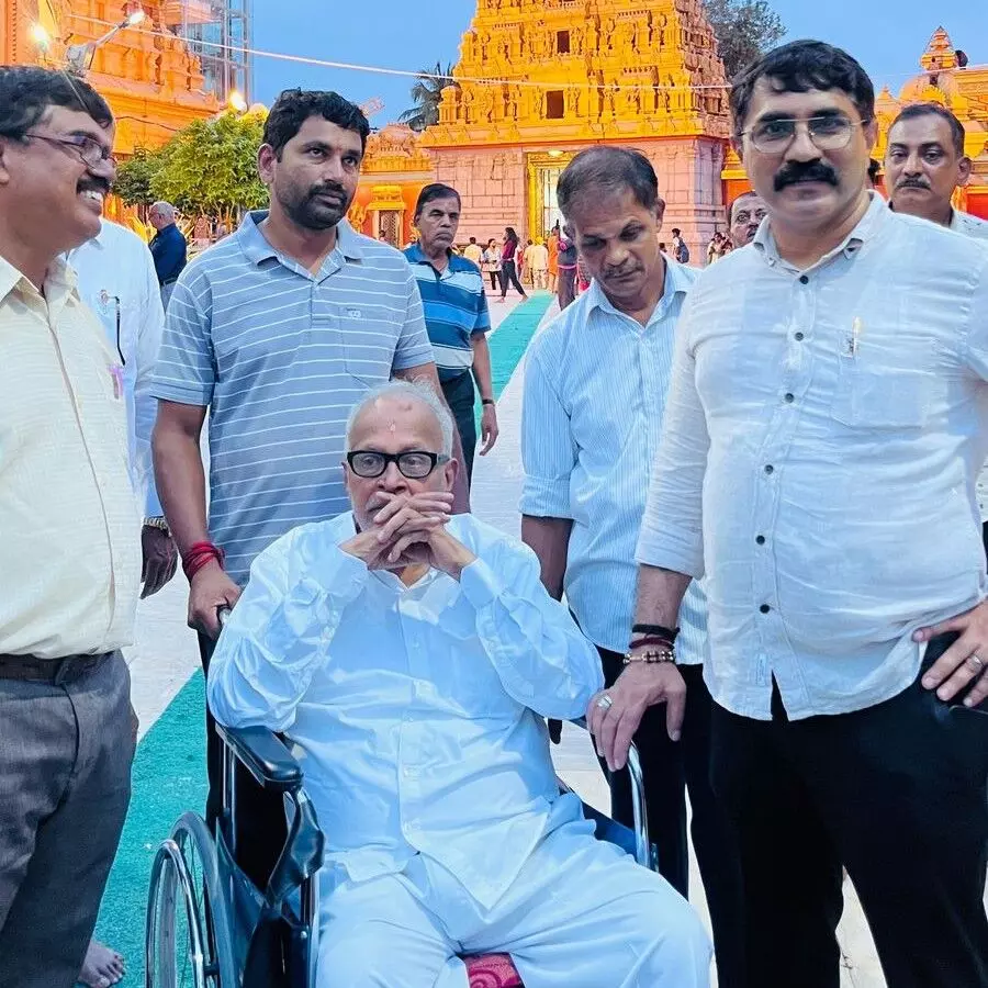 ಮಂಗಳೂರು ದಸರಾ: ಜನಾರ್ದನ ಪೂಜಾರಿಯಿಂದ ಸಿದ್ಧತೆ ವೀಕ್ಷಣೆ ಮಂಗಳೂರು ದಸರಾ: ಜನಾರ್ದನ ಪೂಜಾರಿಯಿಂದ ಸಿದ್ಧತೆ ವೀಕ್ಷಣೆ