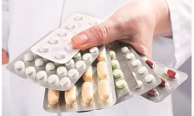 ಔಷಧ ಕ್ರಮಾನುಷ್ಠಾನಗಳನ್ನು ನಿರೂಪಿಸುವ ಫಾರ್ಮಸಿಸ್ಟರು