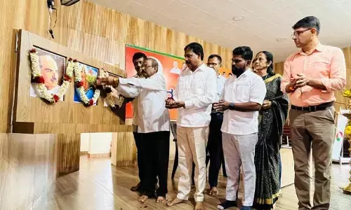 ದ.ಕ ಜಿಲ್ಲಾ ಬಿಜೆಪಿ ಕಛೇರಿಯಲ್ಲಿ ಪಂಡಿತ್ ದೀನ್ ದಯಾಳ್ ಉಪಾಧ್ಯಾಯ ಜನ್ಮದಿನಾಚರಣೆ