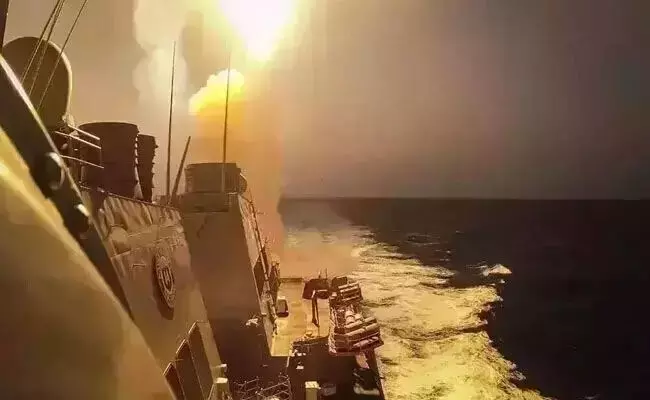 ಹೌದಿಗಳಿಗೆ ರಶ್ಯದ ಕ್ಷಿಪಣಿ ಪೂರೈಕೆ ; ಒಪ್ಪಂದಕ್ಕೆ ಇರಾನ್ ಮಧ್ಯಸ್ಥಿಕೆ: ವರದಿ ಹೌದಿಗಳಿಗೆ ರಶ್ಯದ ಕ್ಷಿಪಣಿ ಪೂರೈಕೆ ; ಒಪ್ಪಂದಕ್ಕೆ ಇರಾನ್ ಮಧ್ಯಸ್ಥಿಕೆ: ವರದಿ