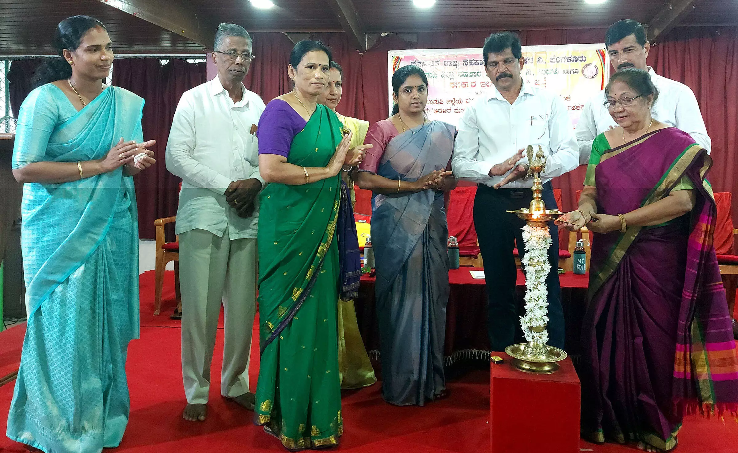 ಮಹಿಳಾ ಸಹಕಾರಿ ಸಂಘಗಳ ಸ್ಥಾಪನೆಗೆ ಹೆಚ್ಚಿನ ಒತ್ತು: ಜಯಕರ ಶೆಟ್ಟಿ ಇಂದ್ರಾಳಿ ಮಹಿಳಾ ಸಹಕಾರಿ ಸಂಘಗಳ ಸ್ಥಾಪನೆಗೆ ಹೆಚ್ಚಿನ ಒತ್ತು: ಜಯಕರ ಶೆಟ್ಟಿ ಇಂದ್ರಾಳಿ