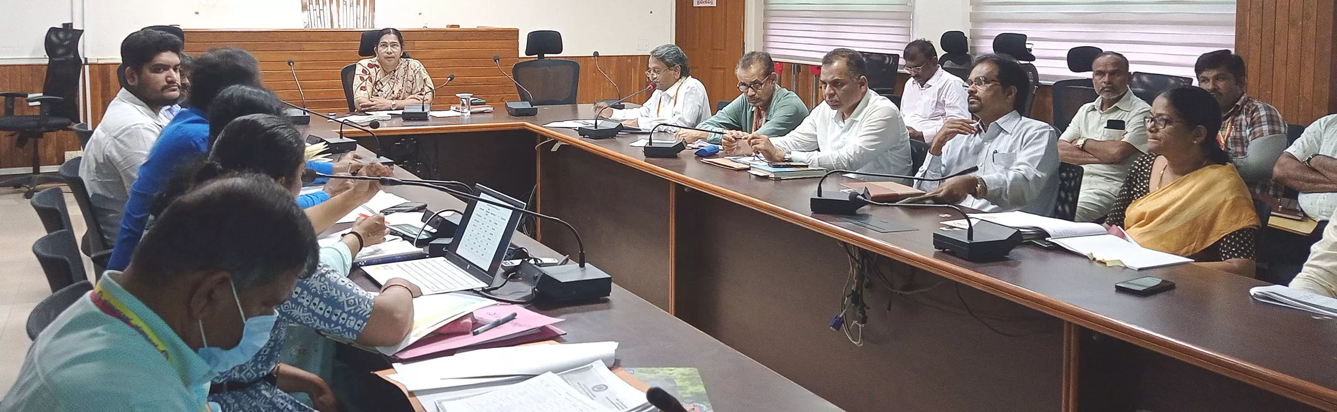 ಉಡುಪಿ ಜಿಲ್ಲೆಯಲ್ಲಿ ತಾಯಿ ಮರಣ ಪ್ರಮಾಣವನ್ನು ಶೂನ್ಯಕ್ಕಿಳಿಸಲು ಪ್ರಯತ್ನಿಸಿ: ಆರೋಗ್ಯ ಇಲಾಖೆಗೆ ಡಿಸಿ ಸೂಚನೆ ಉಡುಪಿ ಜಿಲ್ಲೆಯಲ್ಲಿ ತಾಯಿ ಮರಣ ಪ್ರಮಾಣವನ್ನು ಶೂನ್ಯಕ್ಕಿಳಿಸಲು ಪ್ರಯತ್ನಿಸಿ: ಆರೋಗ್ಯ ಇಲಾಖೆಗೆ ಡಿಸಿ ಸೂಚನೆ