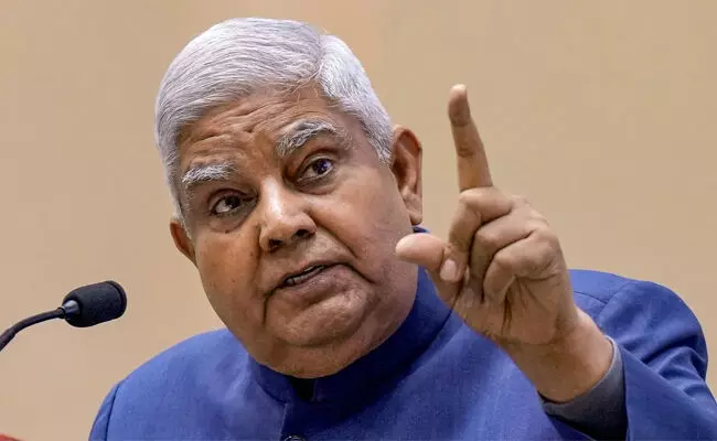 ಸಂವಿಧಾನವು ಸನಾತನ ಧರ್ಮದ ಸಾಕಾರ ರೂಪ , ಧಾರ್ಮಿಕ ಮತಾಂತರಗಳು ಸಂವಿಧಾನ ವಿರೋಧಿ: ಉಪರಾಷ್ಟ್ರಪತಿ ಧನ್ಕರ್