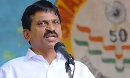 ಹಣ ಅಕ್ರಮ ವರ್ಗಾವಣೆ ಪ್ರಕರಣ | ತೆಲಂಗಾಣ ಸಚಿವ ಶ್ರೀನಿವಾಸ ರೆಡ್ಡಿ, ಇತರರು ನಂಟು ಹೊಂದಿದ ಸ್ಥಳಗಳ ಮೇಲೆ ಈಡಿ ದಾಳಿ