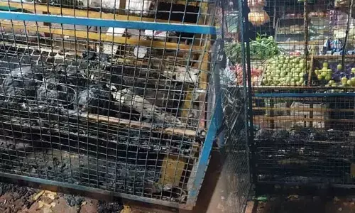 ವಿಟ್ಲ: ಬಾಲಕಿಗೆ ಲೈಂಗಿಕ ದೌರ್ಜನ್ಯ ಆರೋಪ; ಅಂಗಡಿಗೆ ಬೆಂಕಿ ಹಚ್ಚಿದ ಕಿಡಿಗೇಡಿಗಳು