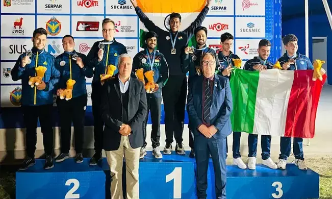 ಜೂನಿಯರ್ ವಿಶ್ವ ಚಾಂಪಿಯನ್‌ಶಿಪ್ | ಟೀಮ್ ವಿಭಾಗದಲ್ಲಿ ಎರಡು ಚಿನ್ನದ ಪದಕ ಜಯಿಸಿದ ಭಾರತದ ಶೂಟರ್‌ಗಳು