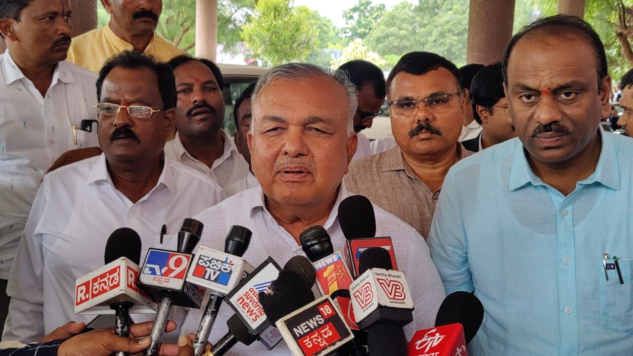 ಬಿಜೆಪಿಯವರು ಟ್ವೀಟ್ ಮಾಡುವುದನ್ನು ಬಿಟ್ಟು ಚರ್ಚೆಗೆ ಬರಲಿ : ಸಚಿವ ರಾಮಲಿಂಗಾರೆಡ್ಡಿ