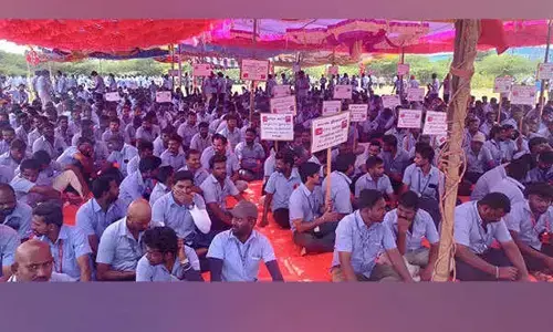 ಸ್ಯಾಮ್‌ಸಂಗ್ ವಿರುದ್ಧ ತೀವ್ರಗೊಂಡ ಹೋರಾಟ | 600 ಕಾರ್ಮಿಕರು, ಸಿಐಟಿಯು ಸದಸ್ಯರು ವಶಕ್ಕೆ