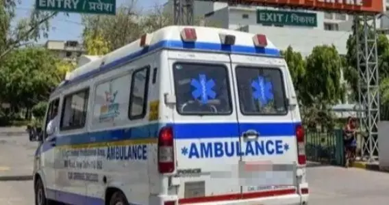 ಗುಜರಾತ್ | ಆಸ್ಪತ್ರೆಗೆ ತೆರಳಲು ಸೂಕ್ತ ರಸ್ತೆಯಿಲ್ಲದೆ, ಮಾರ್ಗಮಧ್ಯದಲ್ಲೇ ನವಜಾತ ಶಿಶುಗೆ ಜನ್ಮ ನೀಡಿ ಮೃತಪಟ್ಟ ಆದಿವಾಸಿ ಮಹಿಳೆ ಗುಜರಾತ್ | ಆಸ್ಪತ್ರೆಗೆ ತೆರಳಲು ಸೂಕ್ತ ರಸ್ತೆಯಿಲ್ಲದೆ, ಮಾರ್ಗಮಧ್ಯದಲ್ಲೇ ನವಜಾತ ಶಿಶುಗೆ ಜನ್ಮ ನೀಡಿ ಮೃತಪಟ್ಟ ಆದಿವಾಸಿ ಮಹಿಳೆ