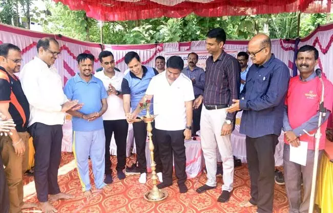 ಬ್ರ್ಯಾಂಡ್ ಮಂಗಳೂರುಕ್ರಿಕೆಟ್ ಪಂದ್ಯ ಸೌಹಾರ್ದತೆಗೆ ಪೂರಕವಾಗಲಿ: ಮುಲ್ಲೈ ಮುಗಿಲನ್ ಬ್ರ್ಯಾಂಡ್ ಮಂಗಳೂರುಕ್ರಿಕೆಟ್ ಪಂದ್ಯ ಸೌಹಾರ್ದತೆಗೆ ಪೂರಕವಾಗಲಿ: ಮುಲ್ಲೈ ಮುಗಿಲನ್