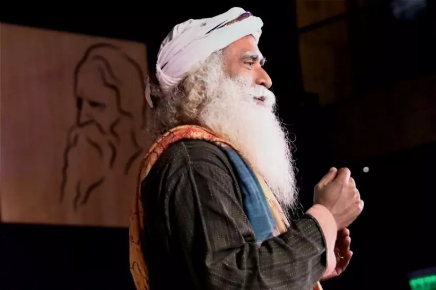 ಇಶಾ ಫೌಂಡೇಶನ್ ವಿರುದ್ಧ ವರದಿ ಕೇಳಿದ್ದ ಮದ್ರಾಸ್ ಹೈಕೋರ್ಟ್ ಆದೇಶಕ್ಕೆ ಸುಪ್ರೀಂ ತಡೆ