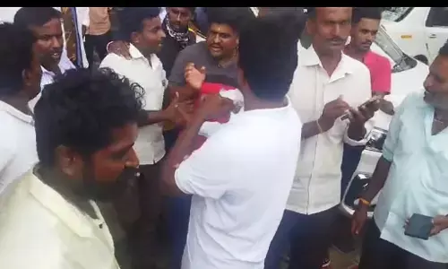 ಕನಕಪುರ| ದೇವಾಲಯಕ್ಕೆ ದಲಿತರಿಗೆ ಪ್ರವೇಶ ನಿರಾಕರಣೆ ಆರೋಪ: ಶಾಂತಿಸಭೆ ವಿಫಲ