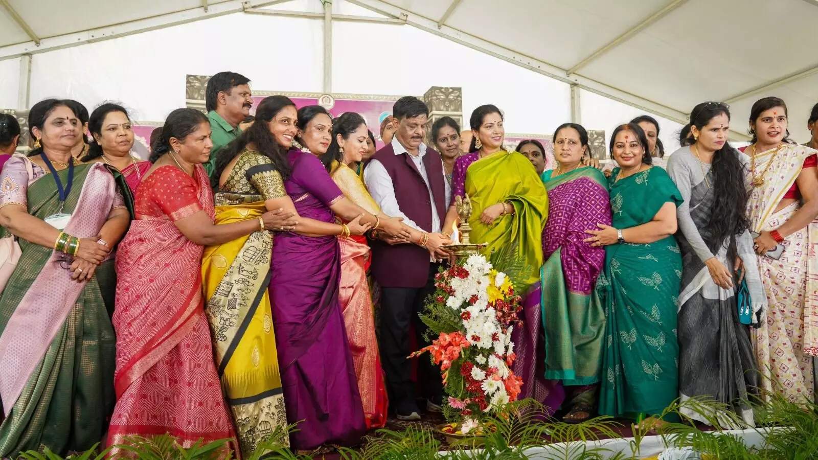 ಮಹಿಳೆಯರು ಮೂಡನಂಬಿಕೆಗೆ ಒಳಗಾಗದೆ ವೈಚಾರಿಕ ಮನೋಭಾವ ಬೆಳಿಸಿಕೊಳ್ಳಬೇಕು: ಸಚಿವ ಡಾ.ಎಚ್ ಸಿ. ಮಹದೇವಪ್ಪ