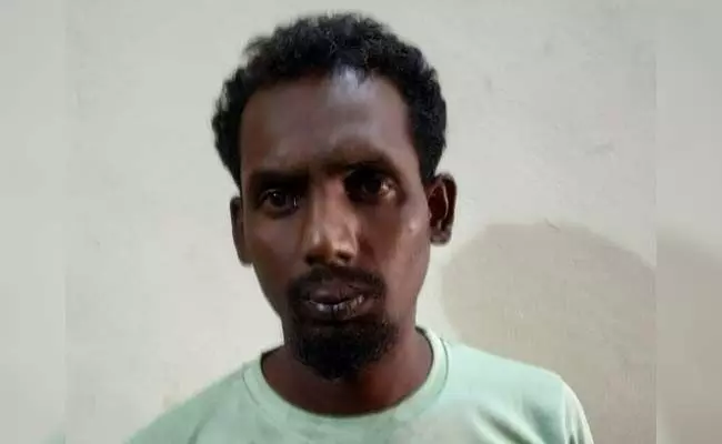 ಕುಶಾಲನಗರ| ಹಣದ ವಿಚಾರಕ್ಕೆ ಇಬ್ಬರ ಕೊಲೆ; ಆರೋಪಿಯ ಬಂಧನ ಕುಶಾಲನಗರ| ಹಣದ ವಿಚಾರಕ್ಕೆ ಇಬ್ಬರ ಕೊಲೆ; ಆರೋಪಿಯ ಬಂಧನ