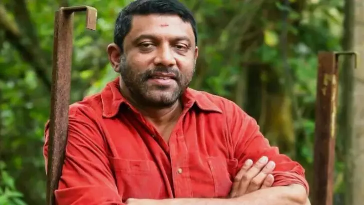 ಮಲಯಾಳಂ ನಟ ಮೋಹನ್ ರಾಜ್ ನಿಧನ ಮಲಯಾಳಂ ನಟ ಮೋಹನ್ ರಾಜ್ ನಿಧನ