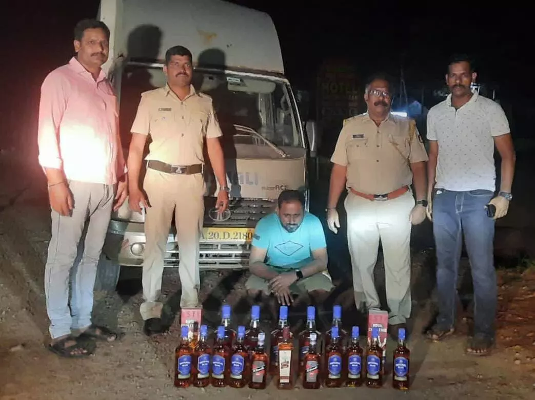 ಅಕ್ರಮ ಮದ್ಯ ಸಾಗಾಟ: ಆರೋಪಿ ಬಂಧನ