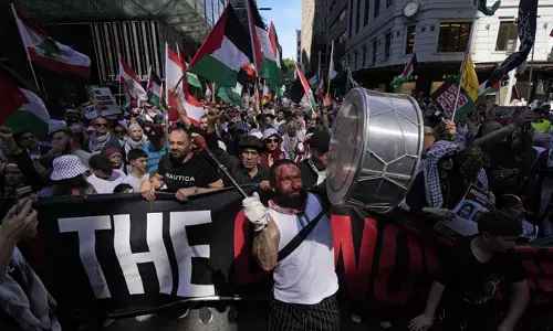 ಗಾಝಾ ಯುದ್ಧ ವಿರೋಧಿಸಿ ವಿಶ್ವದಾದ್ಯಂತ ಬೃಹತ್ ಪ್ರತಿಭಟನೆ