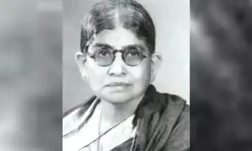 ಮಾರ್ಗದರ್ಶಕ, ಸ್ಫೂರ್ತಿದಾಯಕ ಮಹಿಳೆ ಕಾಫಿ ಪುಡಿ ಸಾಕಮ್ಮ