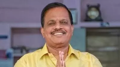 ಆರೆಸ್ಸೆಸ್ ಮೆರವಣಿಗೆಯಲ್ಲಿ ಭಾಗವಹಿಸಿದ್ದ ಶಾಸಕನನ್ನು ಪಕ್ಷದ ಪ್ರಮುಖ ಹುದ್ದೆಯಿಂದ ಕೈಬಿಟ್ಟ ಎಐಎಡಿಎಂಕೆ