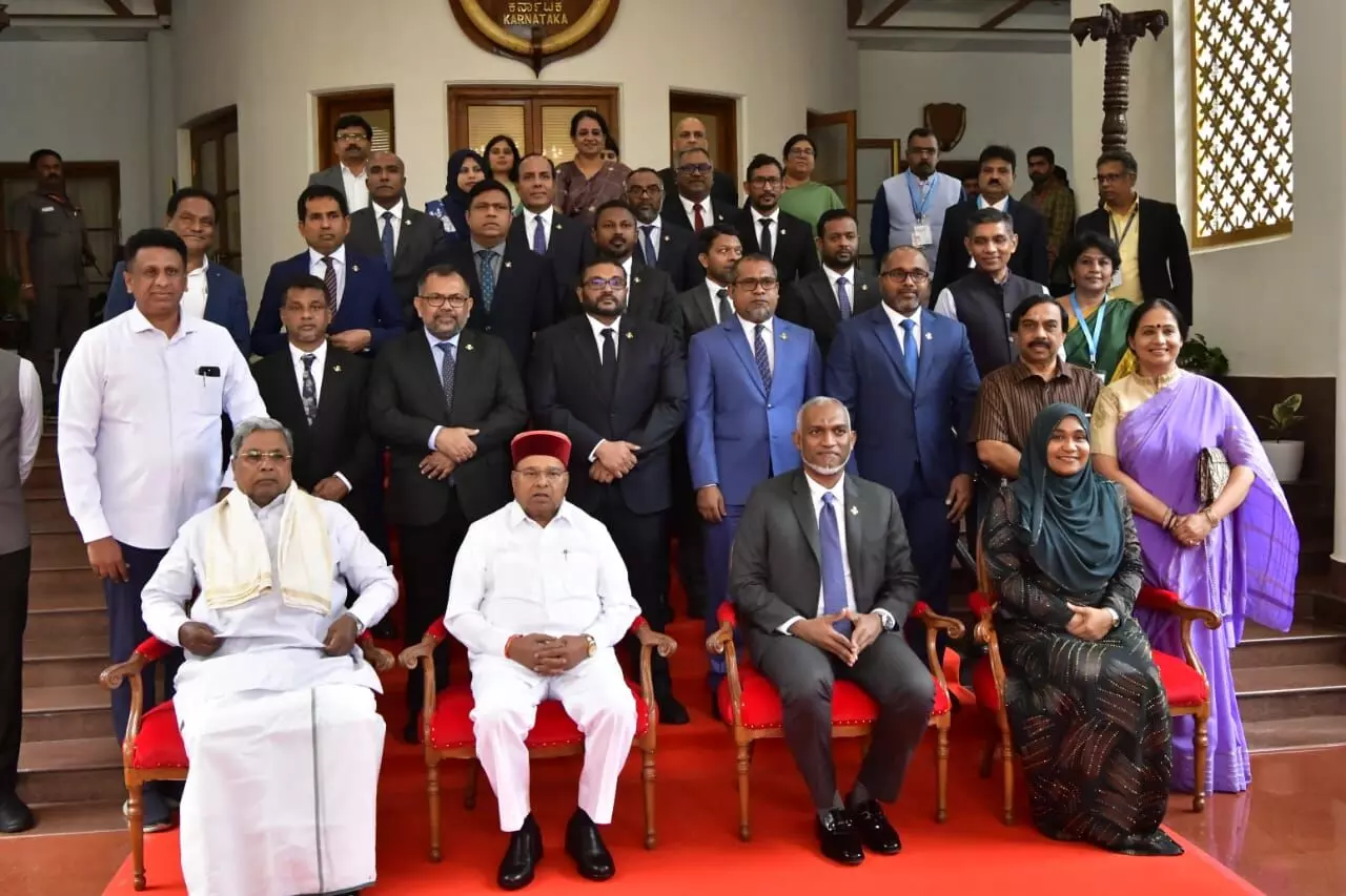 ರಾಜಭವನಕ್ಕೆ ಭೇಟಿ ನೀಡಿದ ಮಾಲ್ದೀವ್ಸ್ ಅಧ್ಯಕ್ಷ ಮುಯಿಝ್ಝು