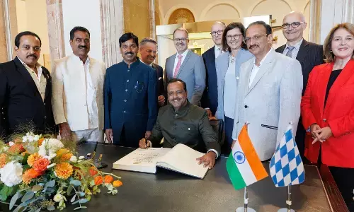 ಜರ್ಮನಿಯ ಬವೇರಿಯನ್ ಪಾರ್ಲಿಮೆಂಟ್‌ ಗೆ ಸ್ಪೀಕರ್ ಯು.ಟಿ.ಖಾದರ್ ನಿಯೋಗ ಭೇಟಿ