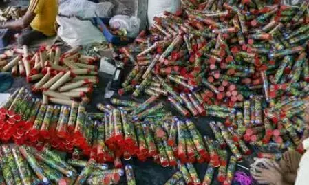 ಬೈಂದೂರು | ಅಕ್ರಮ ಪಟಾಕಿ ದಾಸ್ತಾನು ಪತ್ತೆ: 4 ಲಕ್ಷ ರೂ. ಮೌಲ್ಯದ ಪಟಾಕಿ ವಶ