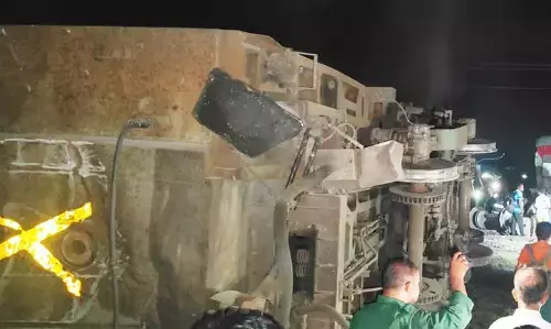 ತಮಿಳುನಾಡು | ಗೂಡ್ಸ್ ರೈಲಿಗೆ ಡಿಕ್ಕಿ ಹೊಡೆದು ಮೈಸೂರು-ದರ್ಭಂಗಾ ಎಕ್ಸ್‌ಪ್ರೆಸ್ ರೈಲಿಗೆ ಬೆಂಕಿ