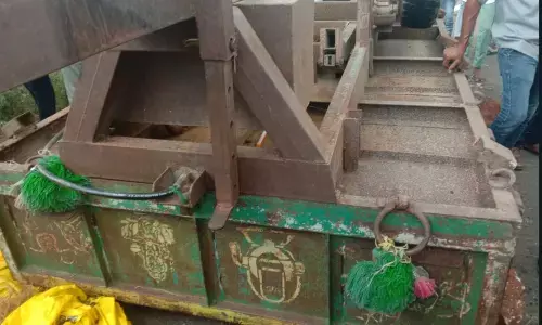 ಕೊಪ್ಪಳ | ಟ್ರ್ಯಾಕ್ಟರ್ ಪಲ್ಟಿಯಾಗಿ 30ಕ್ಕೂ ಅಧಿಕ ಮಂದಿಗೆ ಗಾಯ