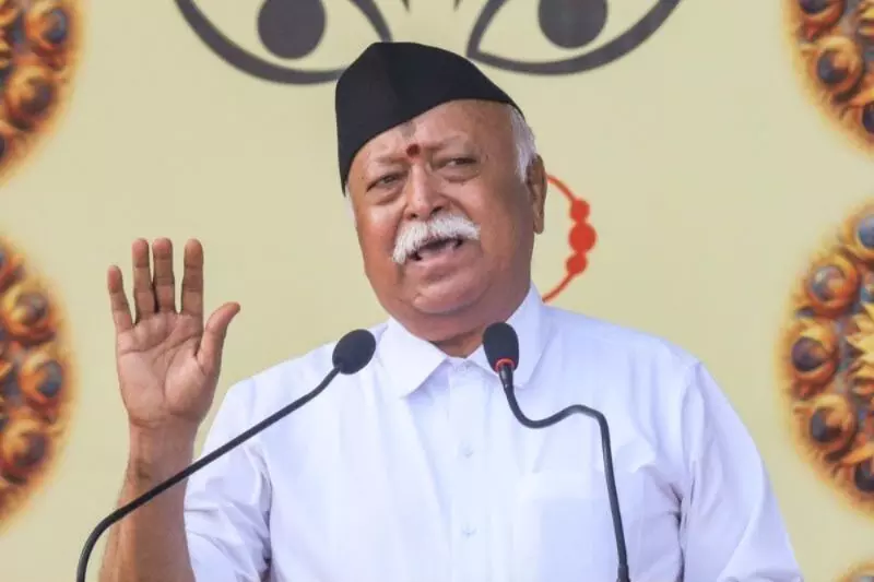 ಹಿಂದೂ ಸಮಾಜವು ಜಾತಿ ಭೇದಗಳನ್ನು ಹೋಗಲಾಡಿಸಲು ದಲಿತರು ಮತ್ತು ದುರ್ಬಲ ವರ್ಗಗಳೊಂದಿಗೆ ತೊಡಗಿಸಿಕೊಳ್ಳಬೇಕು: ಆರೆಸ್ಸೆಸ್ ಮುಖ್ಯಸ್ಥ ಮೋಹನ್ ಭಾಗವತ್