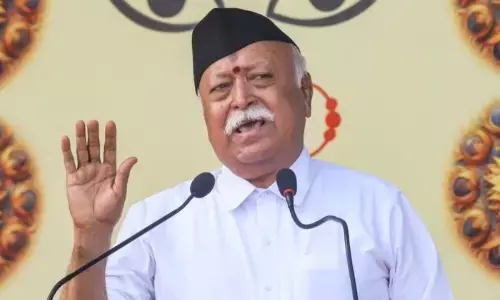 ಹಿಂದೂ ಸಮಾಜವು ಜಾತಿ ಭೇದಗಳನ್ನು ಹೋಗಲಾಡಿಸಲು ದಲಿತರು ಮತ್ತು ದುರ್ಬಲ ವರ್ಗಗಳೊಂದಿಗೆ ತೊಡಗಿಸಿಕೊಳ್ಳಬೇಕು: ಆರೆಸ್ಸೆಸ್ ಮುಖ್ಯಸ್ಥ ಮೋಹನ್ ಭಾಗವತ್