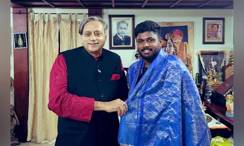 ಸಂಜು ಸ್ಯಾಮ್ಸನ್‌ಗೆ ಭವ್ಯ ಸ್ವಾಗತ ನೀಡಿದ ಶಶಿ ತರೂರ್