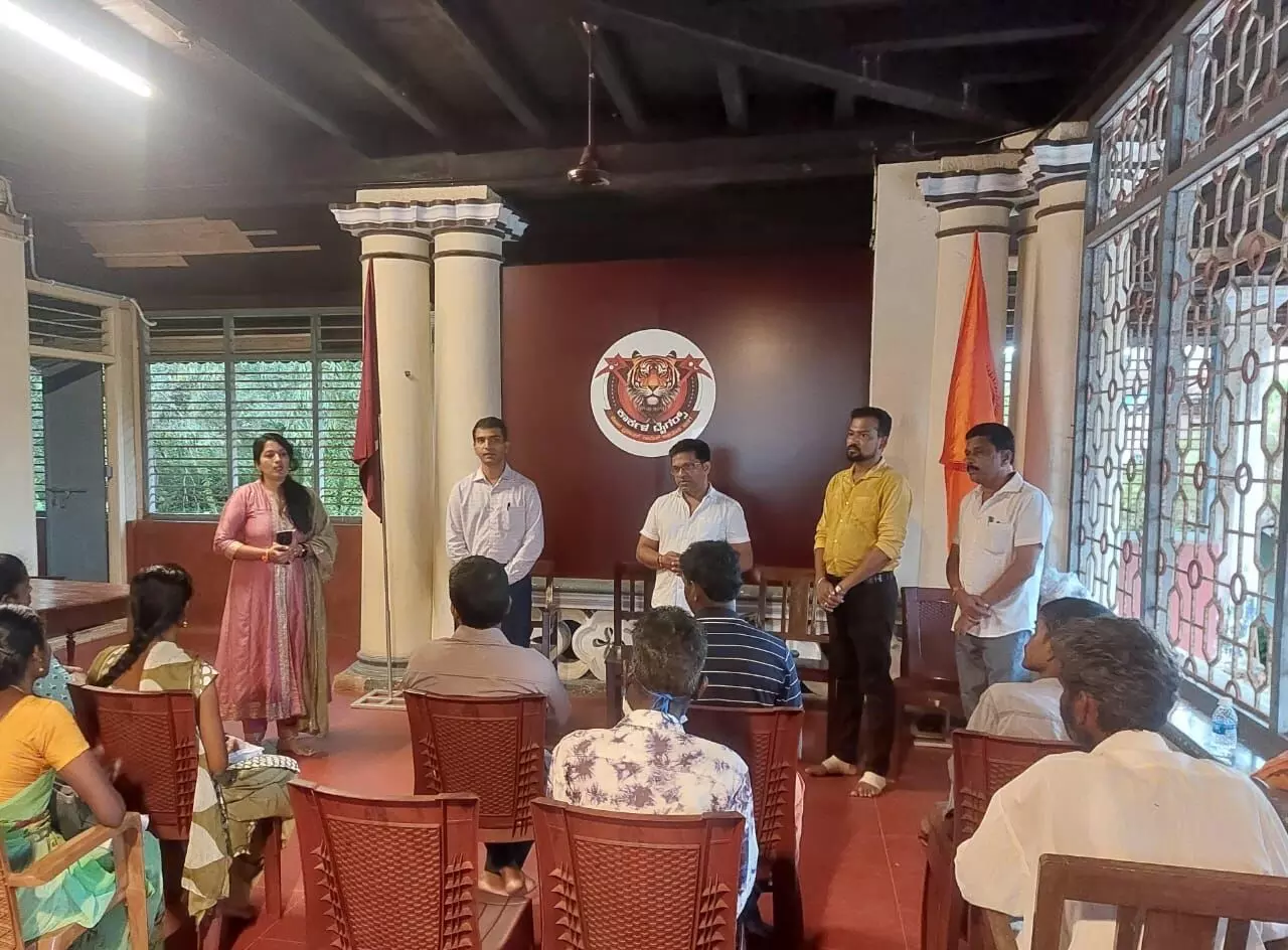 ಕಾರ್ಕಳ ಟೈಗರ್ಸ್ ನಿಂದ ಪೌಷ್ಟಿಕ ಆಹಾರ ವಿತರಣೆ ಕಾರ್ಯಕ್ರಮ ಕಾರ್ಕಳ ಟೈಗರ್ಸ್ ನಿಂದ ಪೌಷ್ಟಿಕ ಆಹಾರ ವಿತರಣೆ ಕಾರ್ಯಕ್ರಮ