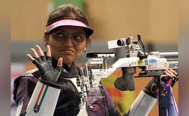 ಐಎಸ್ಎಸ್ಎಫ್ ವಿಶ್ವಕಪ್ ಫೈನಲ್ | ಮಹಿಳೆಯರ 10 ಮೀ.ರೈಫಲ್ ಸ್ಪರ್ಧೆ : ಭಾರತದ ಸೋನಮ್ ಮಸ್ಕರ್ಗೆ ಬೆಳ್ಳಿ ಐಎಸ್ಎಸ್ಎಫ್ ವಿಶ್ವಕಪ್ ಫೈನಲ್ | ಮಹಿಳೆಯರ 10 ಮೀ.ರೈಫಲ್ ಸ್ಪರ್ಧೆ : ಭಾರತದ ಸೋನಮ್ ಮಸ್ಕರ್ಗೆ ಬೆಳ್ಳಿ